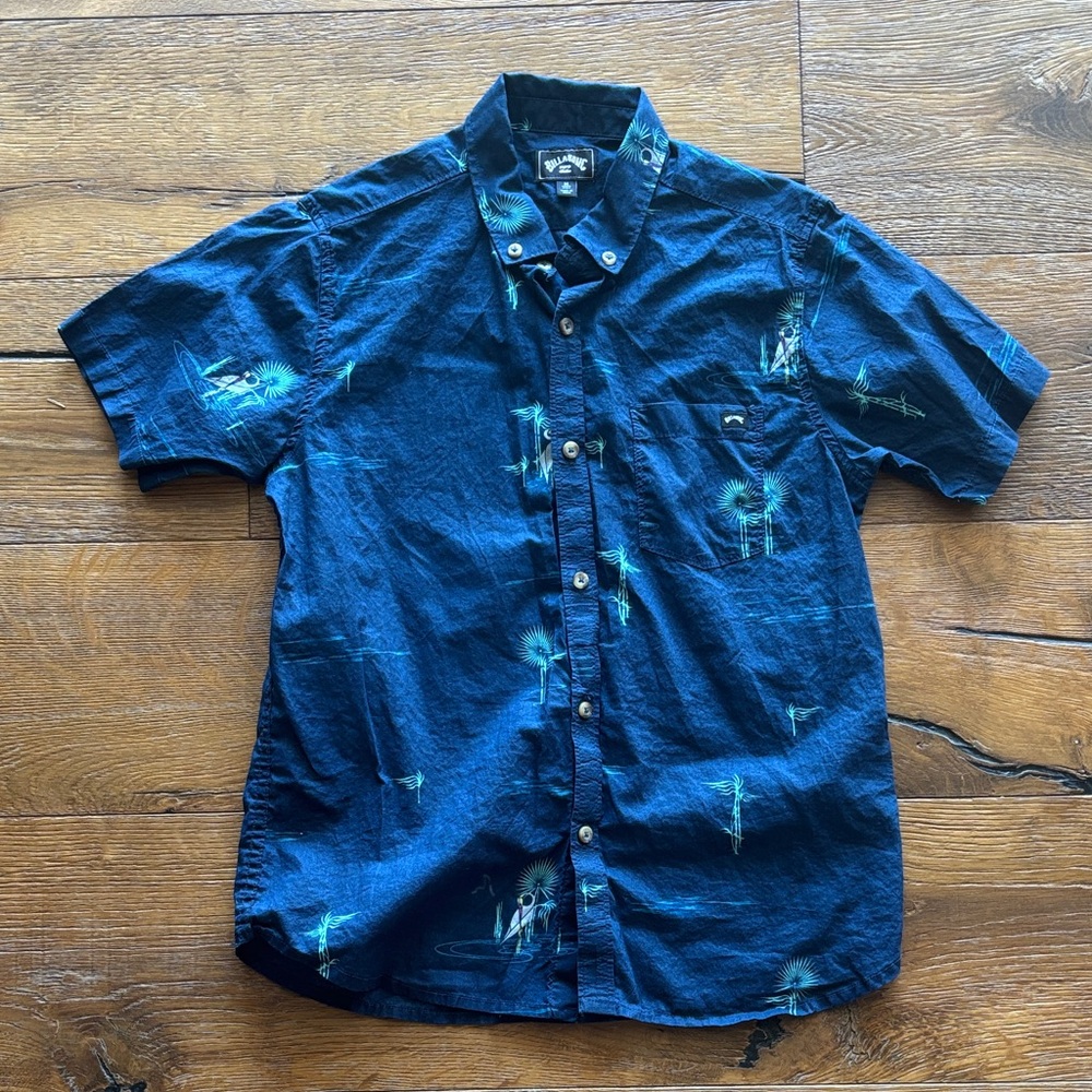Billabong Navy Blue Casual Button Down Shirt